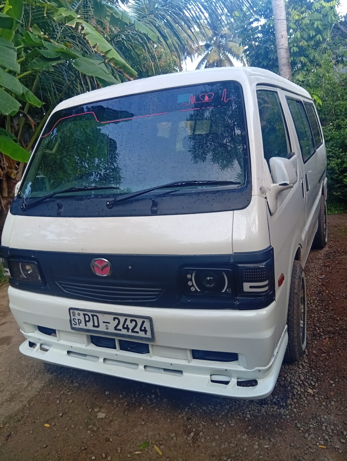 Mazda brawny van