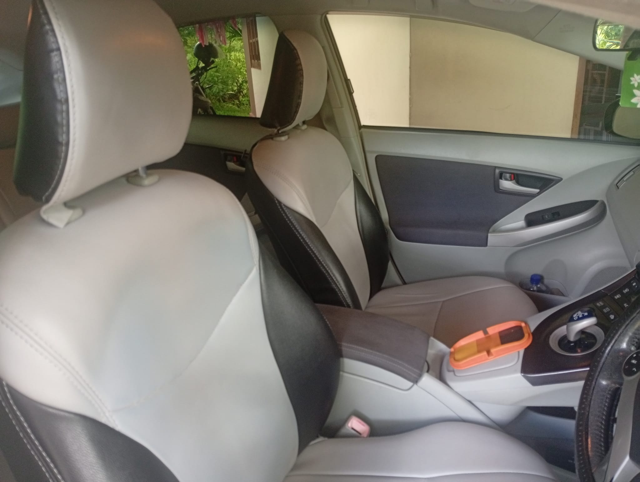Toyota Prius — photo 8