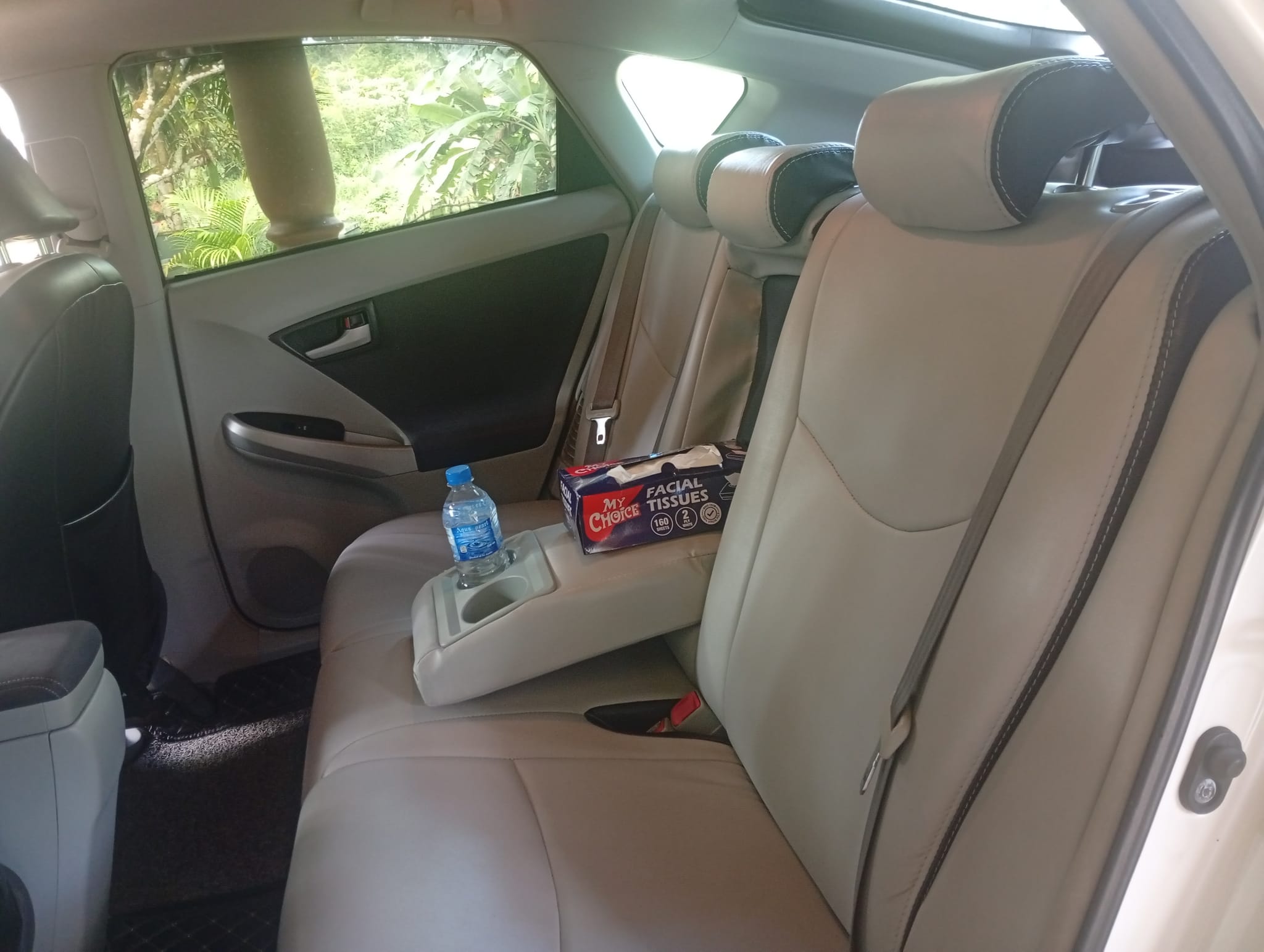 Toyota Prius — photo 7