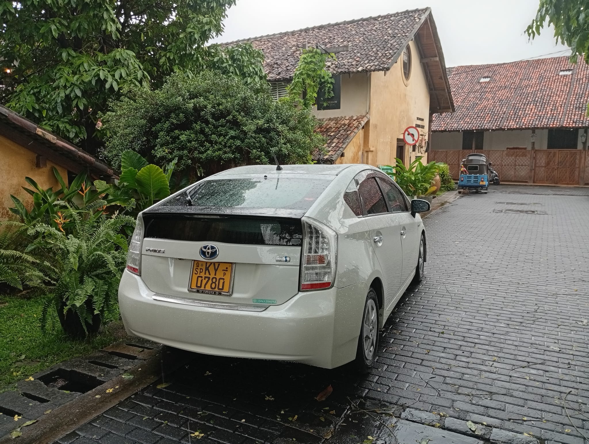 Toyota Prius — photo 3
