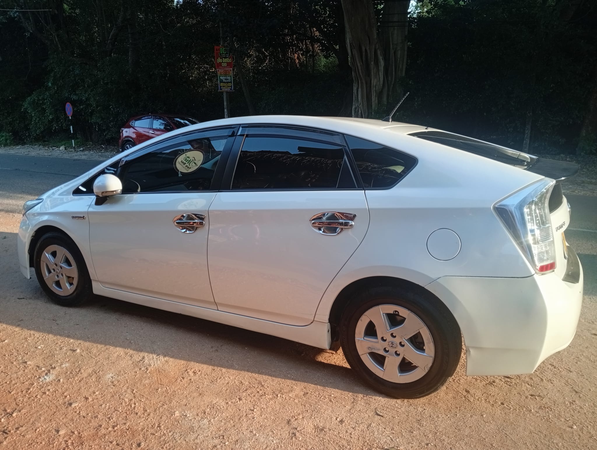 Toyota Prius — photo 2